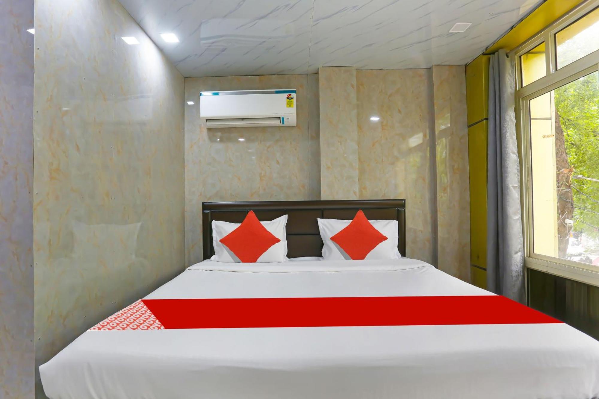 O Happy Hotel 3*